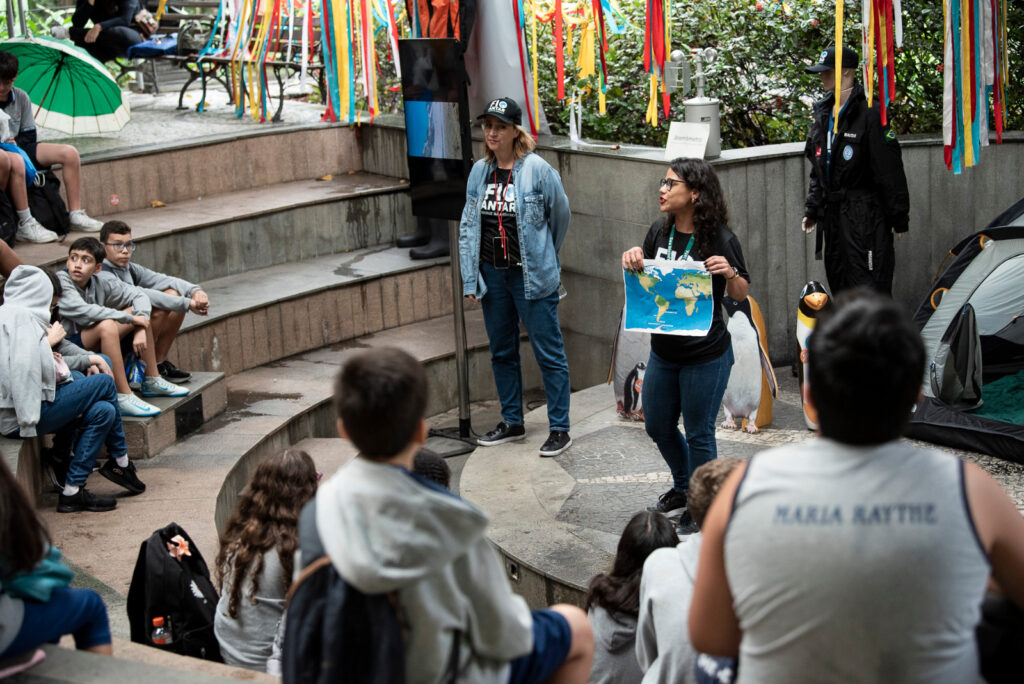 WhatsApp Image 2025-10-21 at 17.42.51c